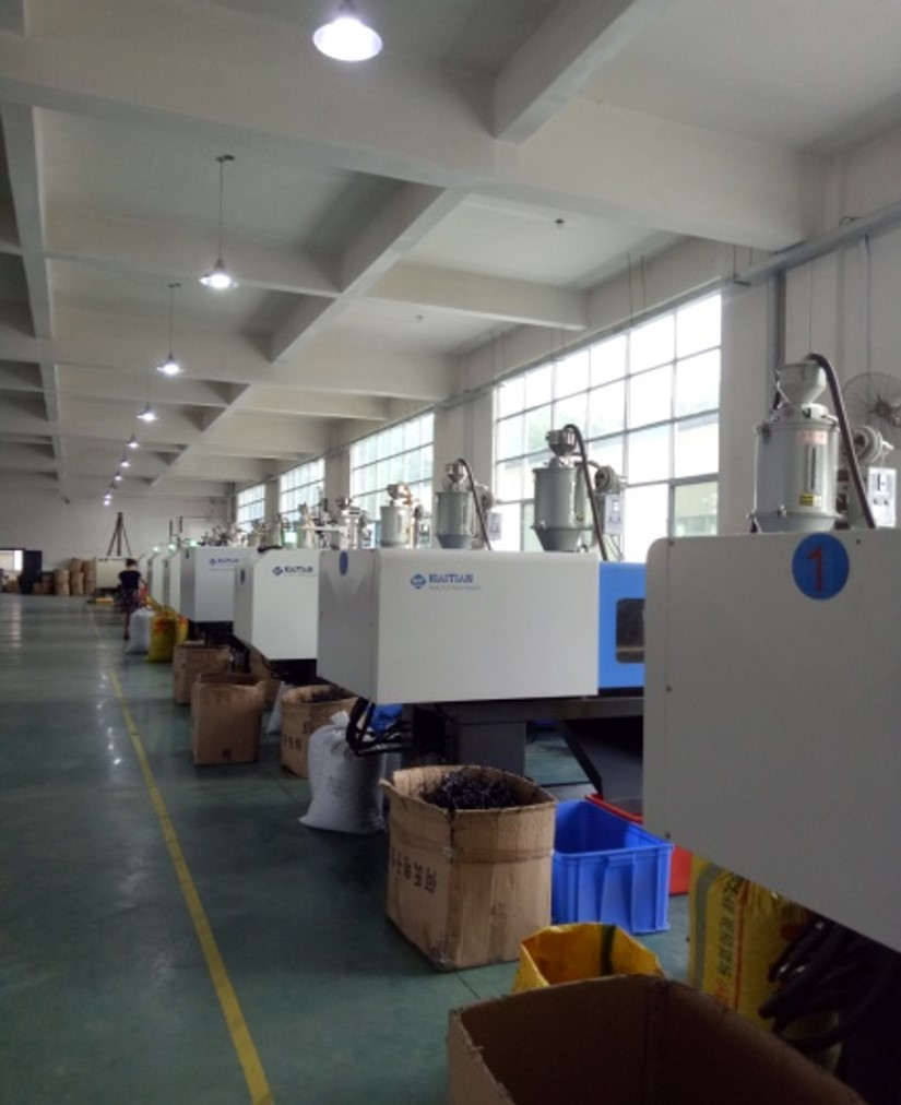 Durable Foldable Headphone 30mm Speaker HESHI Gaming Headset with PVC Cable and Wired Connection