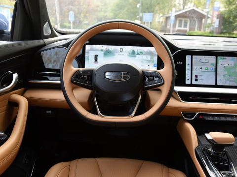 Pure Electric High Speed Remote Car 2023 Geely Xingyue L Hi-p Geely Monjaro Energy Car