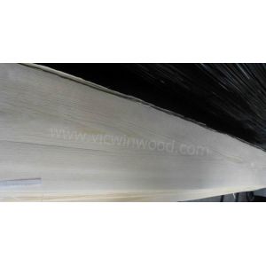 Sliced Cut Natural Clear Pine Wood Veneer Sheet