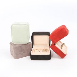 Square Velvet Jewelry wedding ring Box customizable Jewellery Box packaging