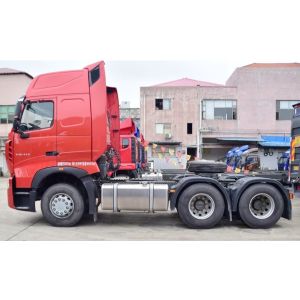 336 HP Prime Mover Truck , Tractor Head Truck Unloading And Transport Ore
