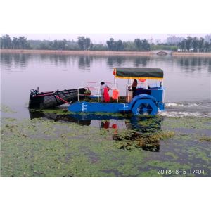 Floating 0.75m Aquatic Weed Harvester Boat With Crawler Chain And Propeller