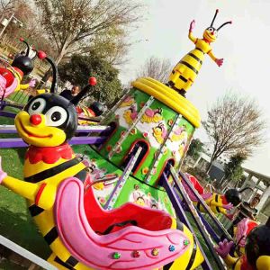 Outdoor Kids Amusement Ride , Self Controlled Bumble Bee Ride