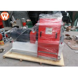 Tear Circle Poultry Animal Feed Crusher With Hammer Screen Distance 0.8-1mm