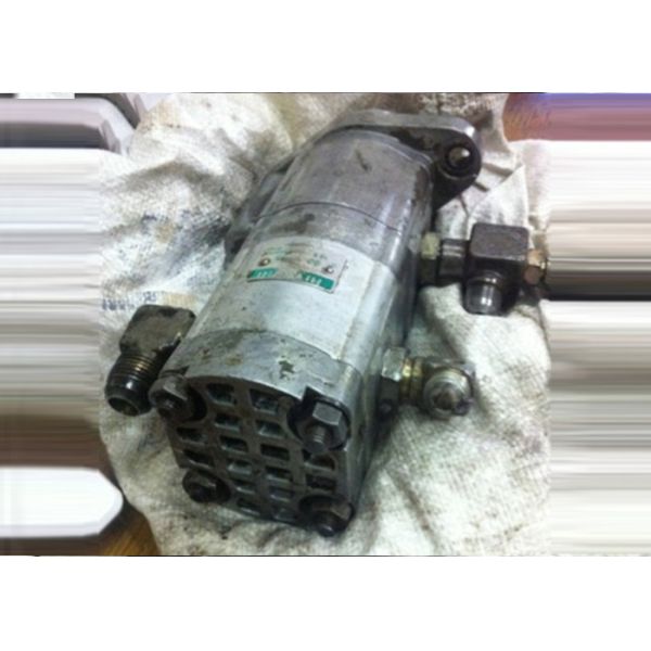 Buy 4255303 Small Hydraulic Piston Pump HPV091DW For EX100 at wholesale prices