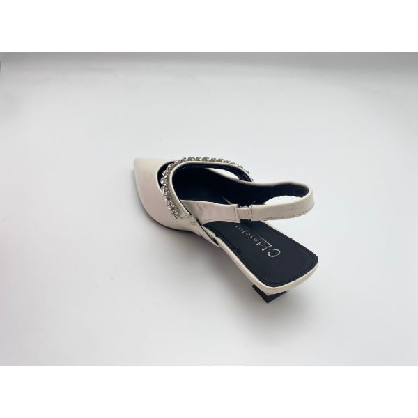 Women fashion white pointy rhine-drill stiletto heels in summer