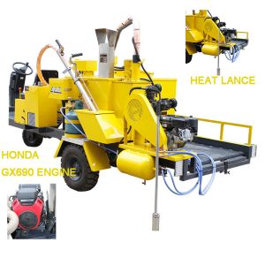 350L Self Propelled Road Crack Sealing Machine With Asphalt Melter