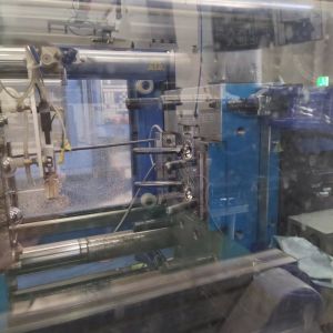 0.02mm-0.05mm Tolerance Plastic Injection Mold 500000 Shots For Fragrance