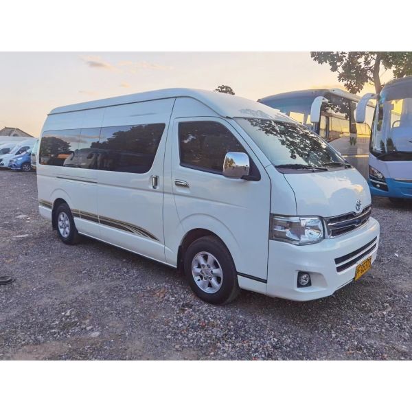 Buy Luxury Passenger Used Mini Bus Second Hand Toyota Hiace 13seater 2TR Engine at wholesale prices