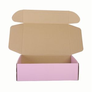 4C Offset Gift Packaging Boxes Pink 157gsm Paperboard CMYK For Clothes
