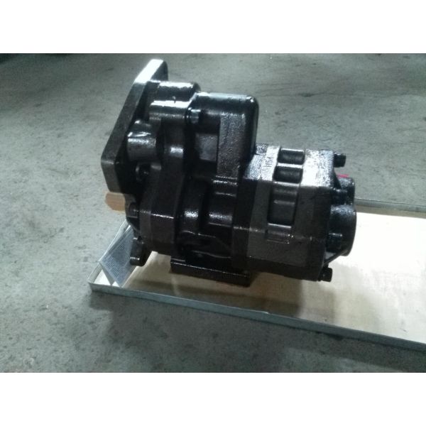 Buy Komatsu DOZER D375A-5  704-71-44060 hydraulic gear pump at wholesale prices
