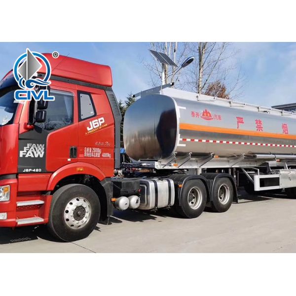 45T Fuel/Gasoline/Chemistry Liquide/ Enclosed Tractor Semi-Trailer Trucks Fuel Tank Semi Trailer
