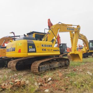 Used High Quality Crawler Excavator Komatsu PC200-8 on Sale, Secondhand Komatsu