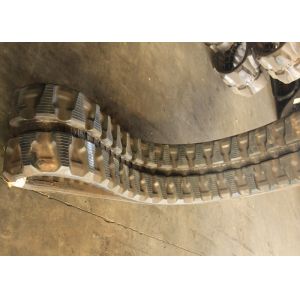Quality Excavator Rubber Kubota Replacement Tracks Lightweight With 84 Link for sale