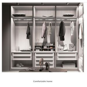 20mm Walnut Wood Walk In Closet Wardrobe