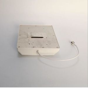 806-960 MHz 7dBi Vertical Polarized Directional Indoor Panel Antenna GSM UHF