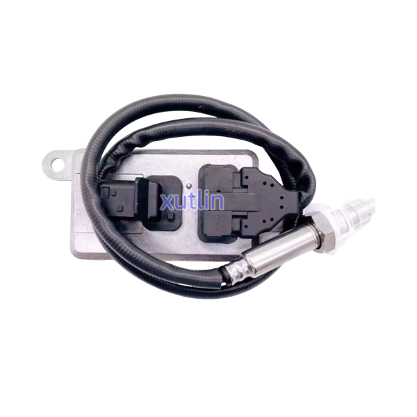 Auto Engine Spare Engine Nitrogen Nox Oxygen Sensor For Benz Actros Atego 24V Truck OEM A0101539001 A0101539328 5WK96642