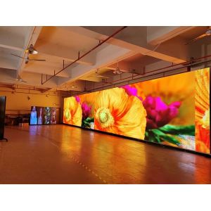 Quality P2.5 outdoor Led Display Standard Die-Cast Aluminum Cabinet Smd2121 for sale