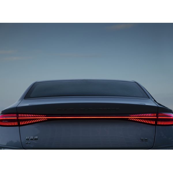 Energy BYD SEAL EV Four Wheels Drive Electric Car for Lithium Iron Phosphate Battery