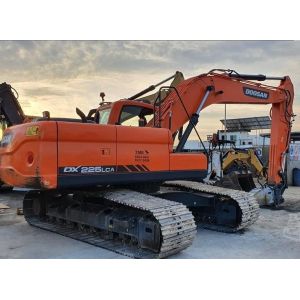 Scondhand Crawler Excavator Doosan Dx225lca, Used Digger Dh225, Dx260 Dx300