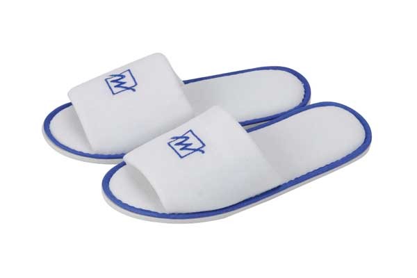 Buy soft women bedroom slippers at wholesale prices