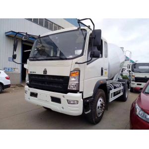 Professional 3CBM Concrete Mixer Truck 4*2 Feed Concrete Mixer Trucks For