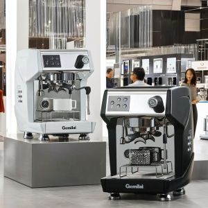 Commercial Espresso Coffee Machine with Direct Drinking Function Accessories