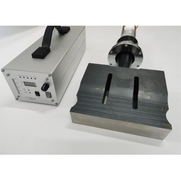 15Khz 2600w Special Steel Ultrasonic Welding Equipment For Shrinkable Materials