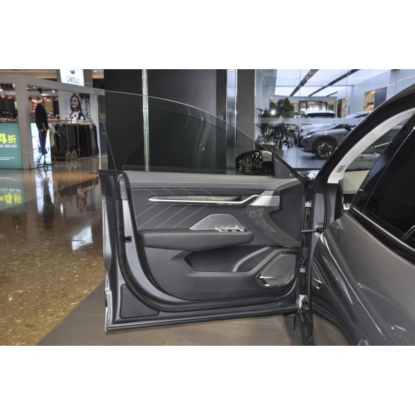 1980kg Mass ZEEKR 001 2024 Energy EV Best Electric Car with 94.3kWh Battery Capacity