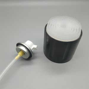 Professional Car Care Foam Cleaner Valve with Integrated Brush Cap