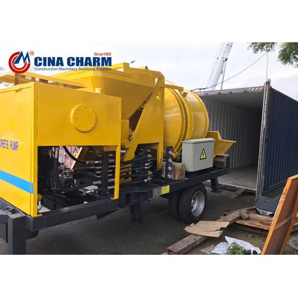 40m3 Per Hour Mobile Concrete Mixer With Pump For Elevated Road / Bridge