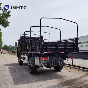 Sinotruk Howo 4X4 Euro2 4 Wheels 280hp All-wheel Drive Commercial Heavy Right