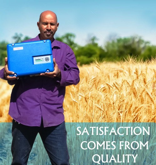 Buy Durable 750W Solar Pv Inverter , Solar Dc To Ac Inverter IP65 Protection at wholesale prices