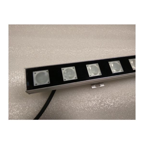 Buy High Bright 1000mmx44mmx82mm RGB LED Wall Washer Lights 24W , ROHS at wholesale prices