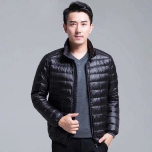 China Blank Hooded Warm Down Jacket Casual Lightweight Winter Men Jackets on sale