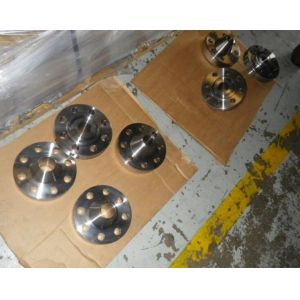 Industrial Butt Weld Fittings Forged DIN 2617 Cap Rust Proof Oil Surface ASME