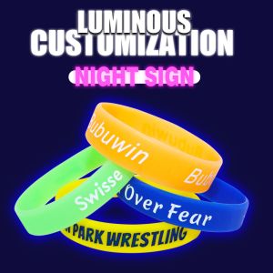 Embossed Screen Printed Wristbands , Customizable Silicone Bands Gift