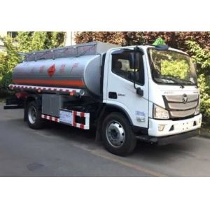 China Aluminium Diesel Fuel Gasoline Tankers Trucks 4x2 With 3300mm Wheelbase on sale
