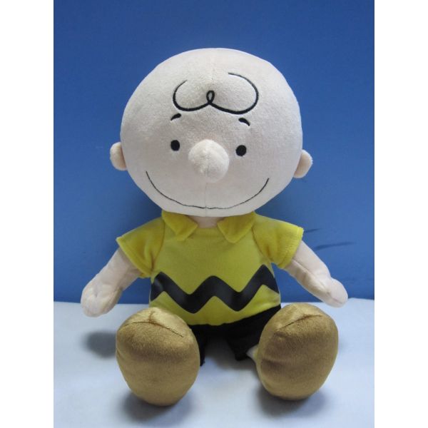 Buy Fashion Charlie Brown Cartoon Action Figure Stuffed Plush Toys at wholesale prices