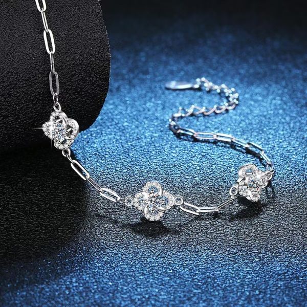 Stylish 14K 18K S925 Silver Moissanite Jewelry pieces made from high-grade materials ensuring elegance and long-lasting wearability