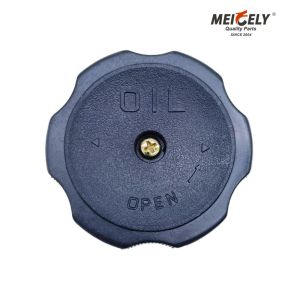 China Cap Engine Oil Filer MD136620 for Maximum Engine Protection on sale