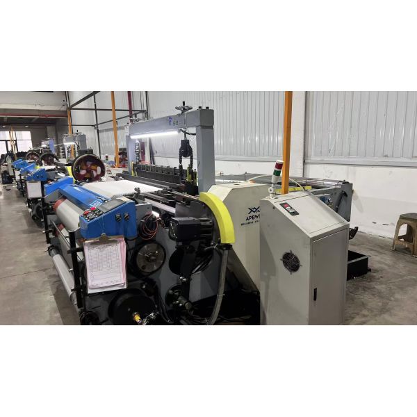 Metal Wire Mesh Weaving Machine Efficient Heavy Duty Fast Output 1600D