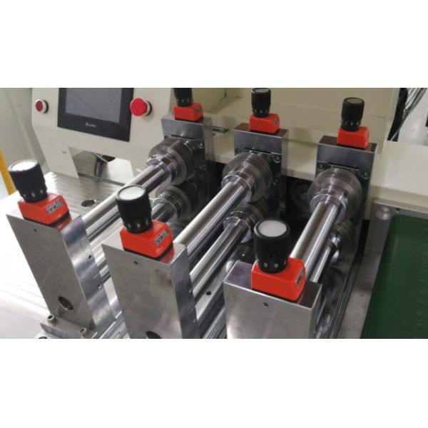 LED Aluminum board multi groups blade PCB separator , Depaneling-Machine. Multiple blades PCB Cutting machine YSVJ-650