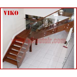Solid Wood Staircase VK95S American Handrail Tread American ,Railing tempered
