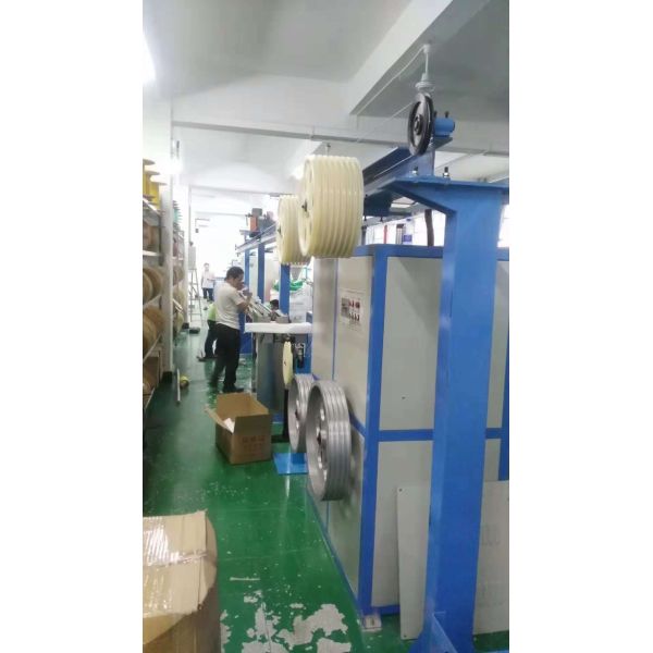 Outdoor GYXTC8S 12G652D Fiber Optic Armoured Cable OS2 Self Supporting Erial Installation 8 Structure