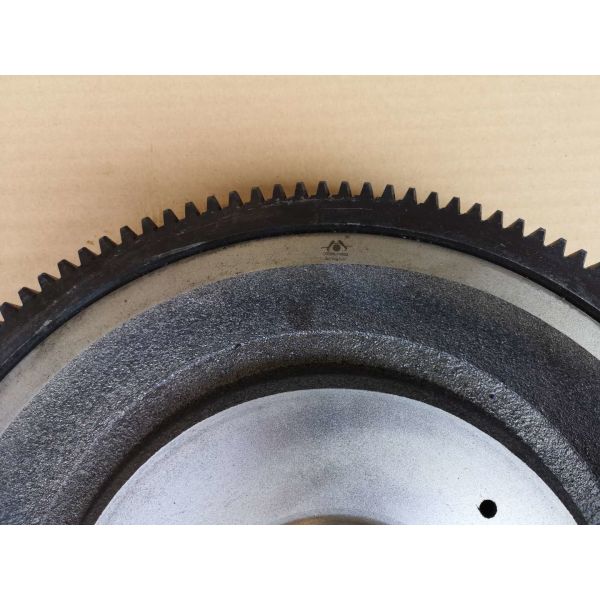 ME072102 6D14 6D16 Mitsubishi Flywheel No Foot Ignition Line Sign Around