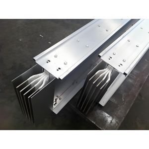 Enclosed Plug In Busway Busbar General Electric Busway Box IP66