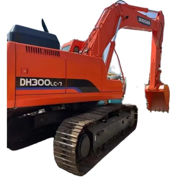 Buy Hydraulic Second Hand Doosan Wheeled Excavator DH150W-7 For Construction Projects at wholesale prices