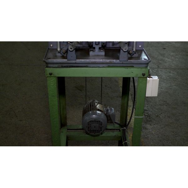 Silk Cotton Thread Automatic Coil Winding Machine With High Speed Winding Area