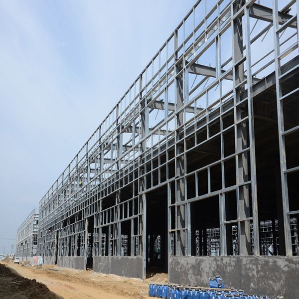 Buy Pre Engineered Steel Warehouse Building with Sandwich Panel Cladding at wholesale prices